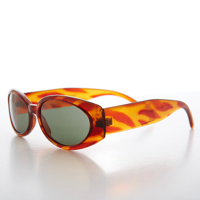 SUNGLASS MUSEUM Oval Cat Eye Deadstock Sunglass - Molly