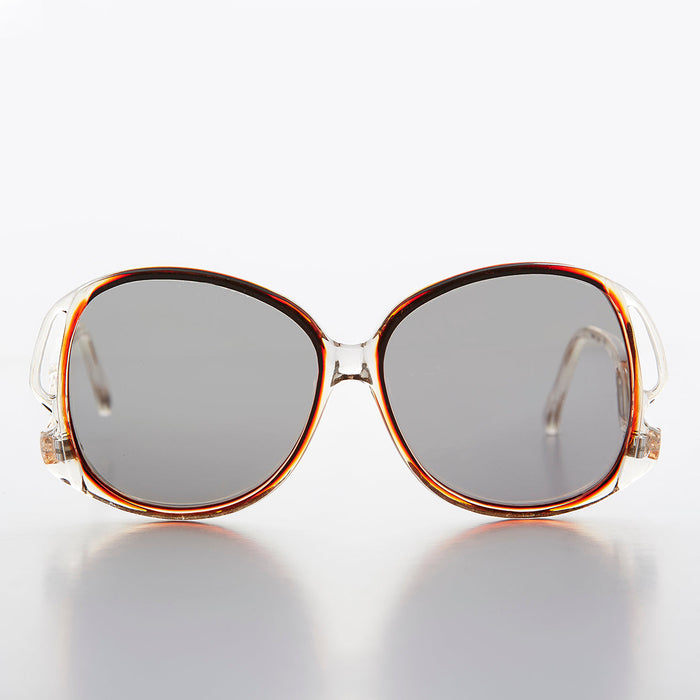 image of sunglasses model SUNGLASS MUSEUM SUNGLASS MUSEUM Round Polarized Boho Vintage Sunglass - Muse