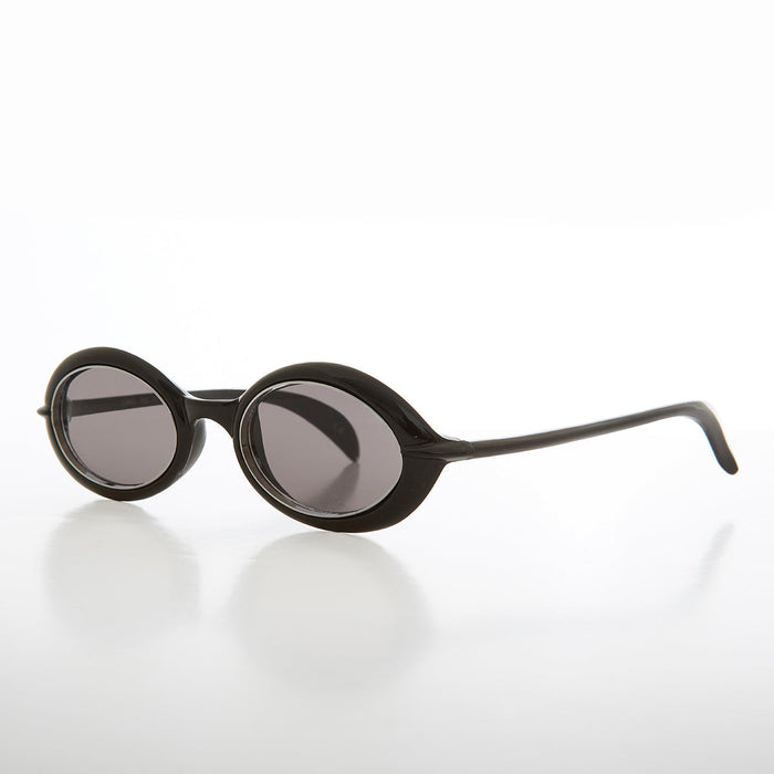 SUNGLASS MUSEUM Small Oval Sci-Fi Vintage Sunglass - Nano