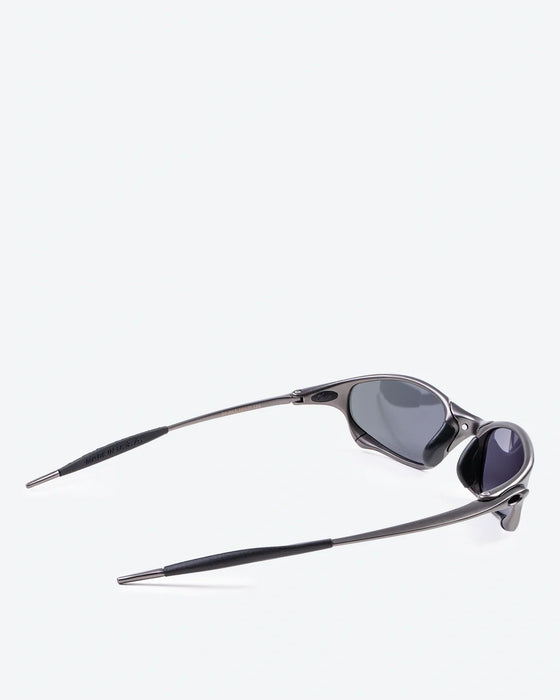PHANTOM - Sapphire Polarized Lenses, Carbon Frame