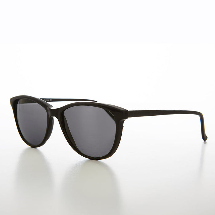 SUNGLASS MUSEUM Classic Rounded Square Vintage Sunglass - Peppy