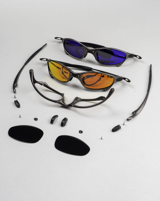GLEAMLEY PHANTOM - Pink Polarized Lenses, Carbon Frame - Product image
