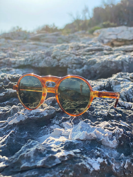 SUNGLASS MUSEUM Round Retro Sunglass with Polarized Lens - Miami