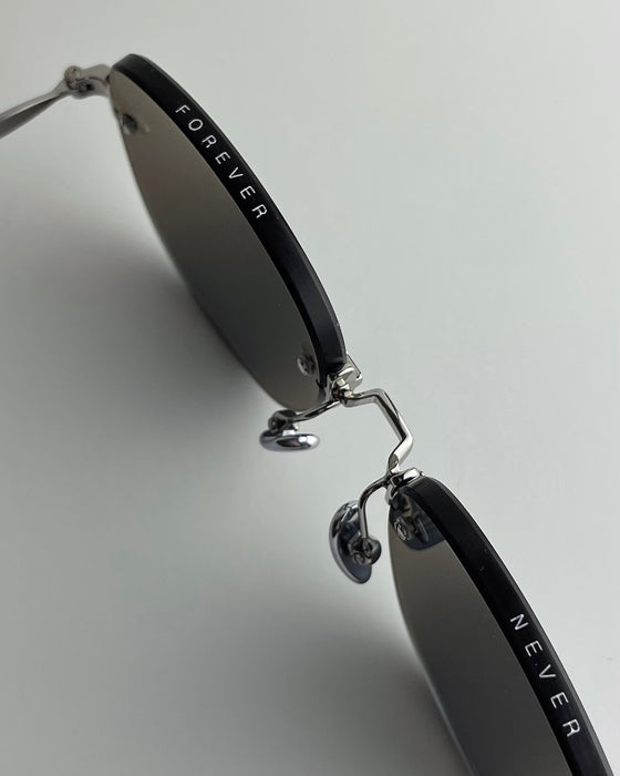 SAINT OWEN Sunglasses NEVER Silver | Grey