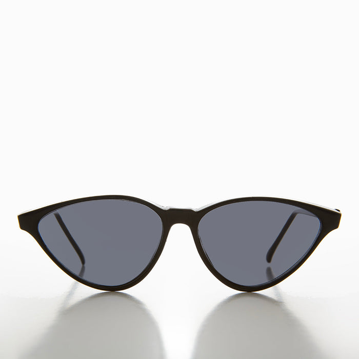 SUNGLASS MUSEUM Unique 90s Oblong Cat Eye Sunglasses - Ruth