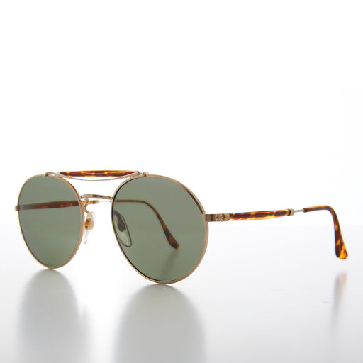 image of sunglasses model SUNGLASS MUSEUM SUNGLASS MUSEUM Round Gold Aviator - Skippy