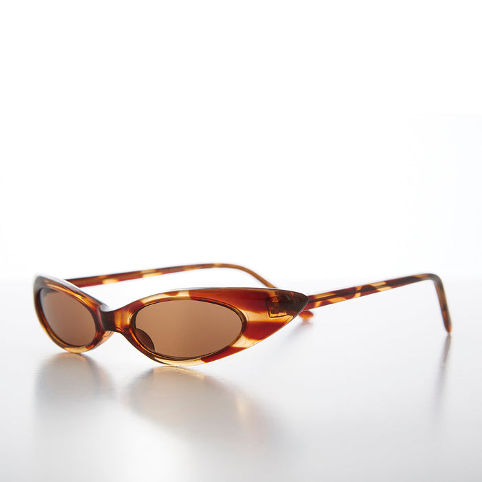SUNGLASS MUSEUM Skinny Punk Rock Cat Eye Sunglass - Slim