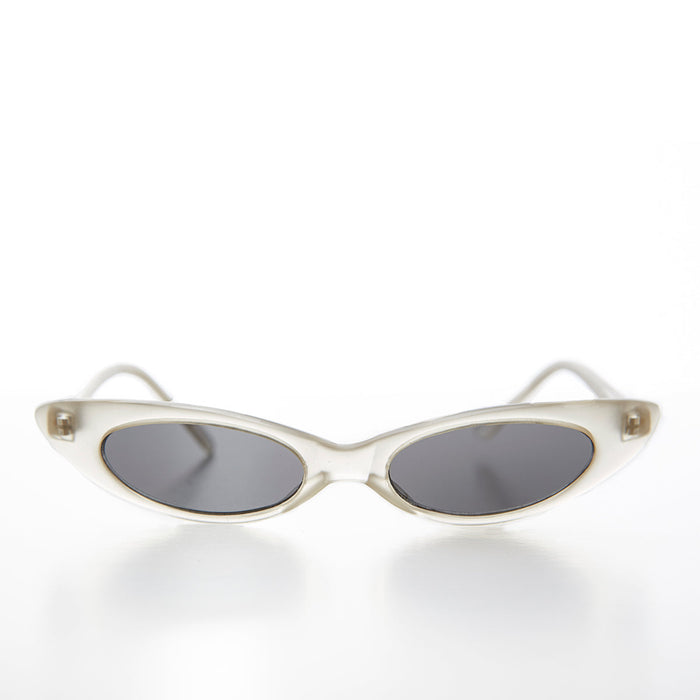 SUNGLASS MUSEUM Narrow Punk Rock Cat Eye Sunglass - Slim