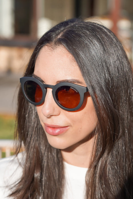 Classic | Sustainable Sunglasses | Plant-Based Bendable Polarized - Adult | 16+ Y |  Sunset Gingham