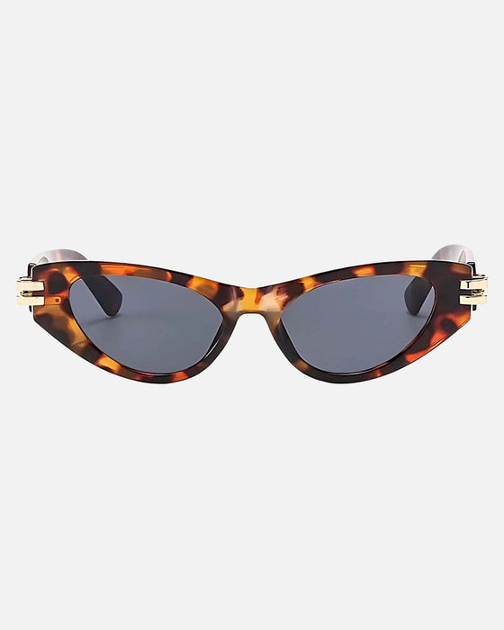 FIFTH AND NINTH Sunglasses STORY