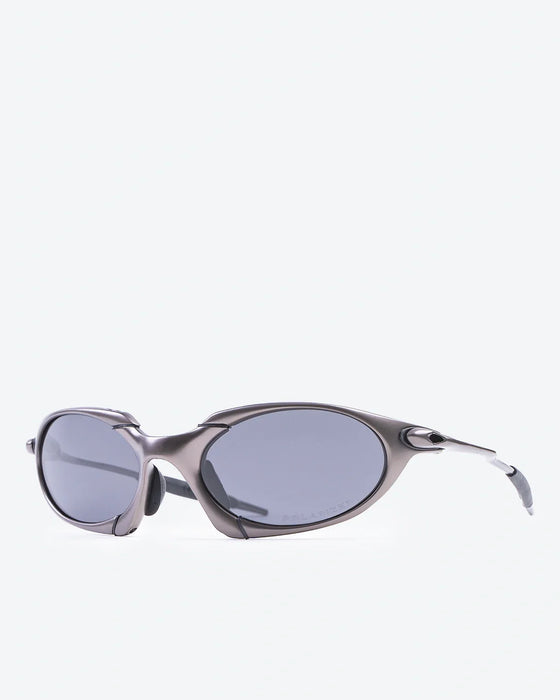 TITAN - Black Polarized Lenses, Carbon Frame