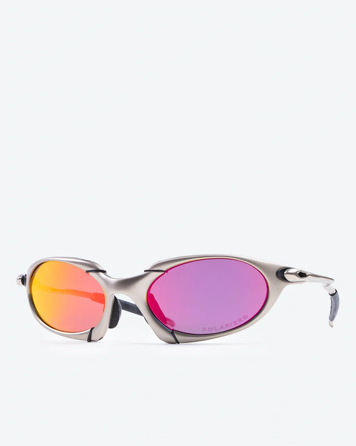 GLEAMLEY TITAN - Ruby Polarized Lenses, Satin Chrome Frame - Product image