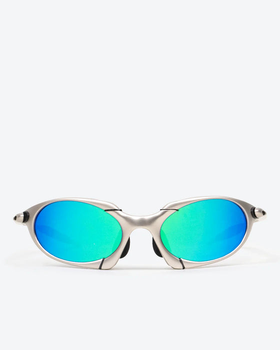 TITAN - Sapphire Polarized Lenses, Carbon Frame