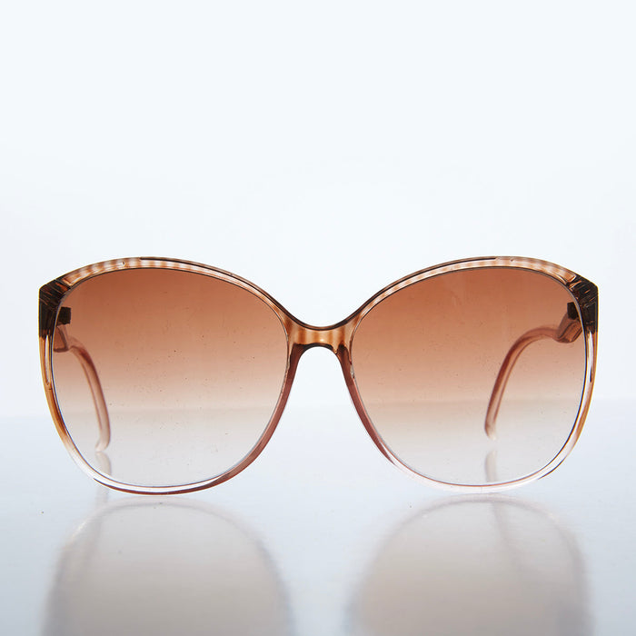 image of sunglasses model SUNGLASS MUSEUM Round 80s Women's Sunglasses - Tessie