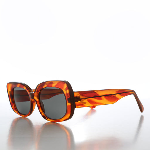 image of sunglasses model SUNGLASS MUSEUM SUNGLASS MUSEUM Mod Rectangular Vintage Sunglasses -Tuttie