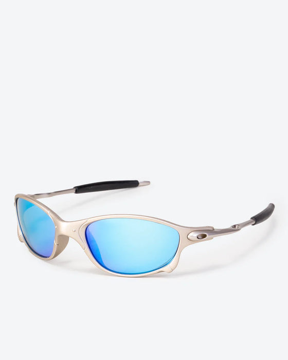 Vanguard - Ruby Lenses, Carbon Frame