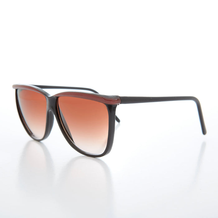 SUNGLASS MUSEUM Women's Sunglasses with Colored Brow Line - Verla