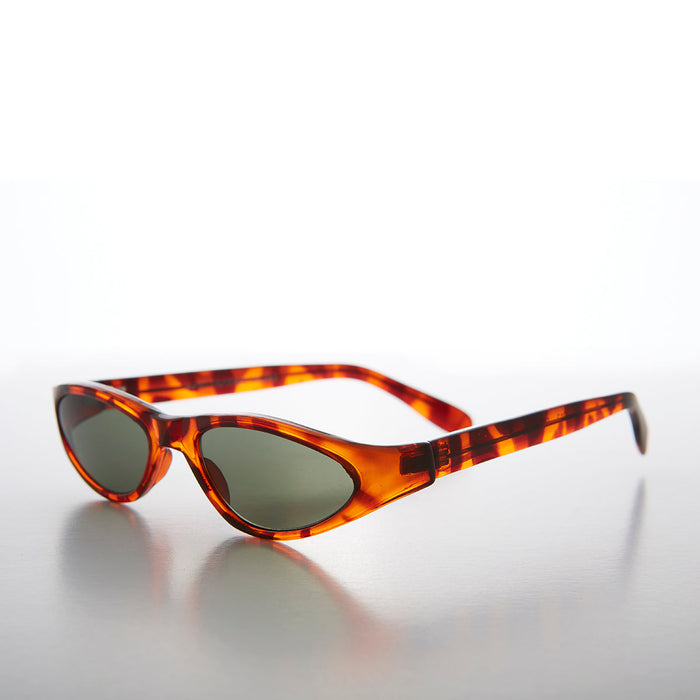 SUNGLASS MUSEUM Edgy Small Cat Eye 90s Vintage Sunglass - Vicky