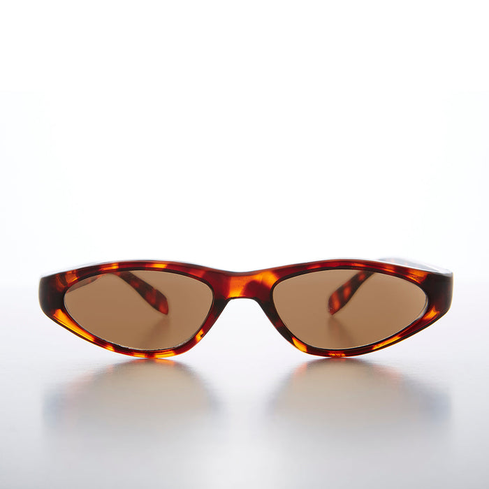SUNGLASS MUSEUM Edgy Small Cat Eye 90s Vintage Sunglass - Vicky