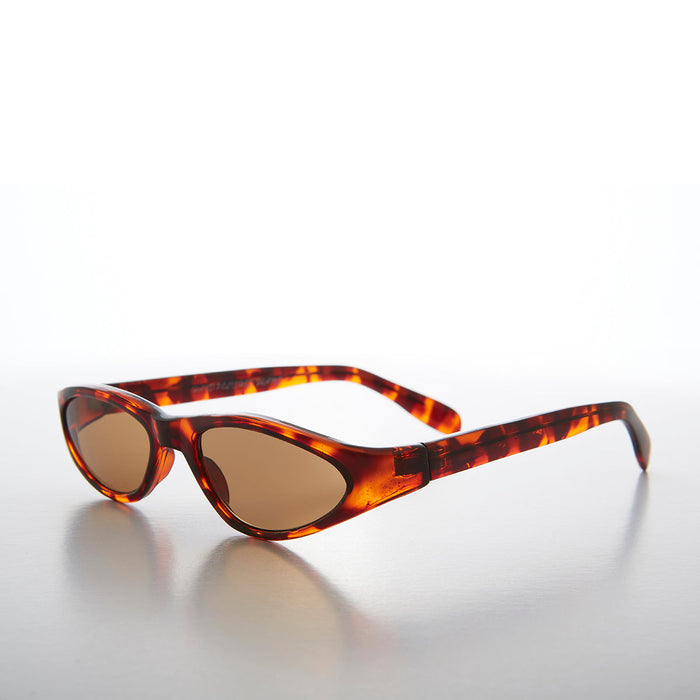 SUNGLASS MUSEUM Edgy Small Cat Eye 90s Vintage Sunglass - Vicky