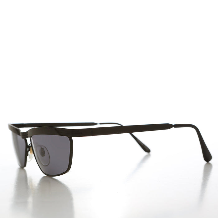 SUNGLASS MUSEUM 90s Curved Gold Black Frame - Yara