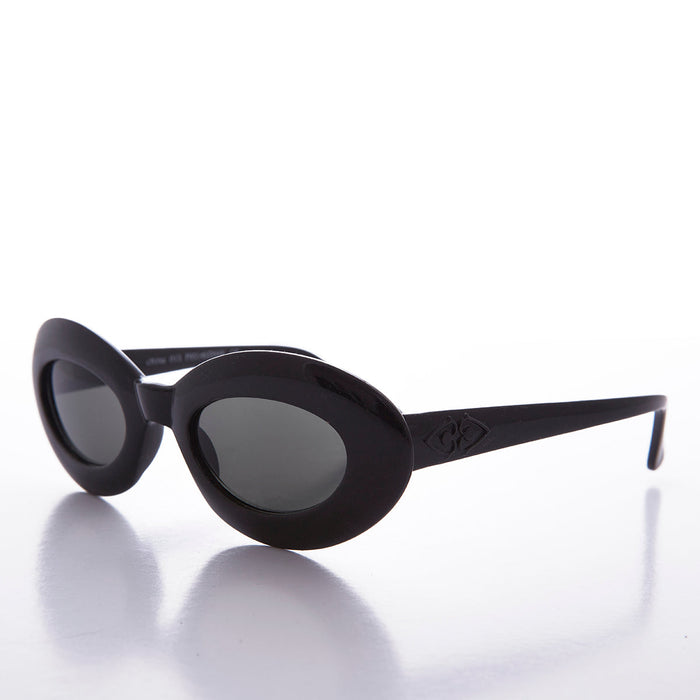 SUNGLASS MUSEUM Chunky Retro 60s Cat Eye Vintage Sunglass - Zana
