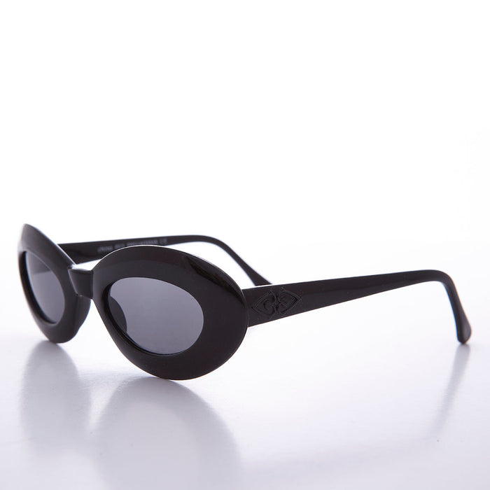 SUNGLASS MUSEUM Chunky Retro 60s Cat Eye Vintage Sunglass - Zana