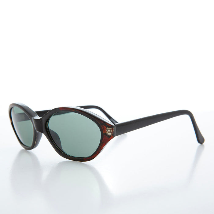 SUNGLASS MUSEUM Slim Black Cat Eye Vintage Sunglasses - Zelda