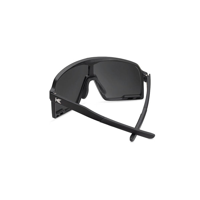 Black on Black Kids Campeones