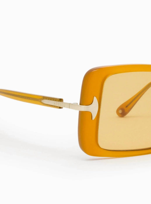Women's Quann 01 Sunglasses
