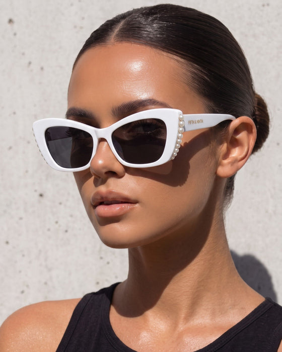 FIFTH AND NINTH Sunglasses BELLE