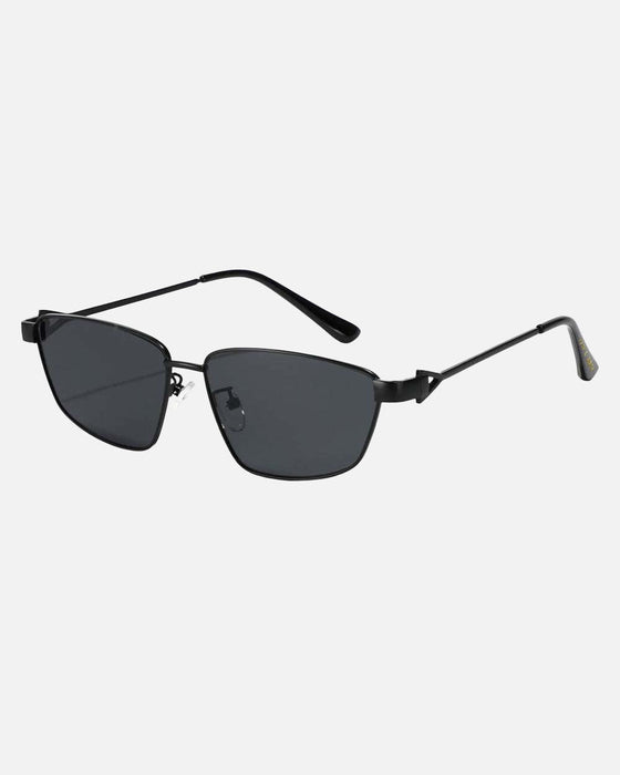 FIFTH AND NINTH Sunglasses CLEO
