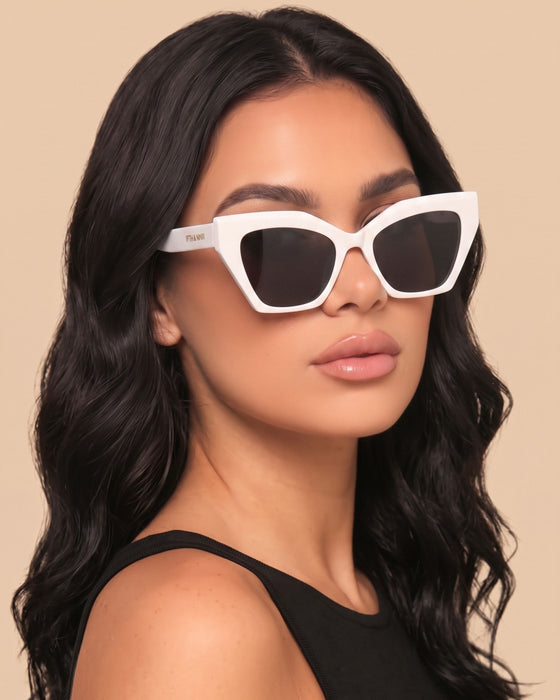FIFTH AND NINTH Sunglasses COLETTE