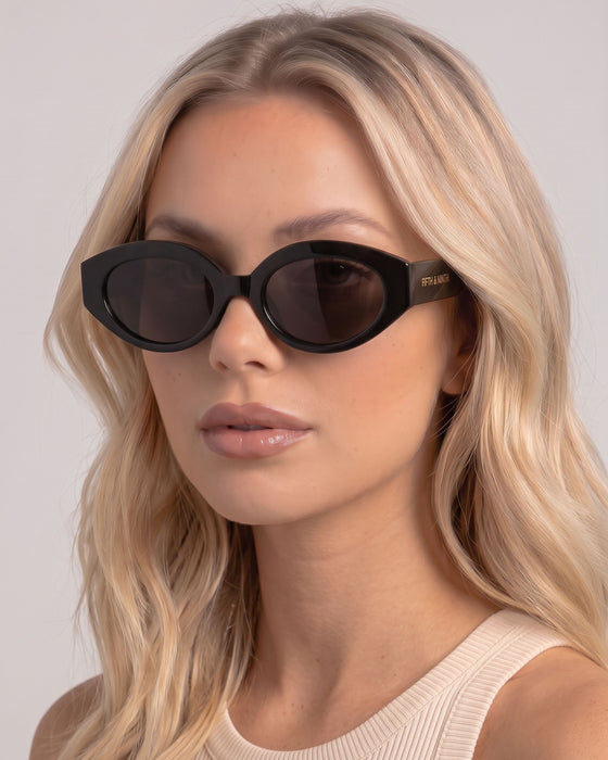 FIFTH AND NINTH Sunglasses EMILY