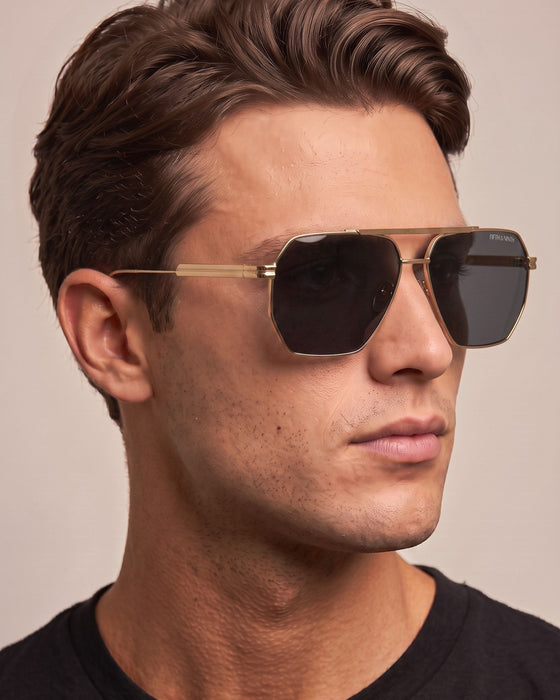 FIFTH AND NINTH Sunglasses GOLDIE