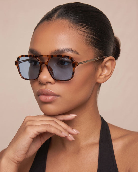 FIFTH AND NINTH Sunglasses JORDAN