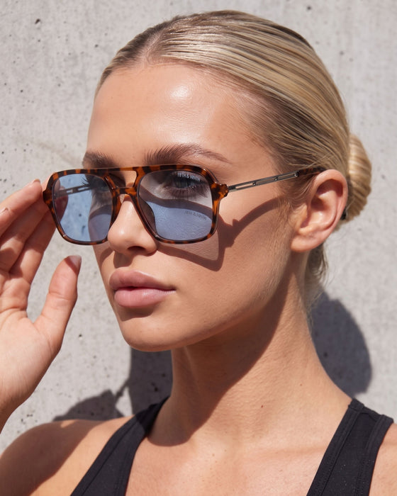 FIFTH AND NINTH Sunglasses JORDAN
