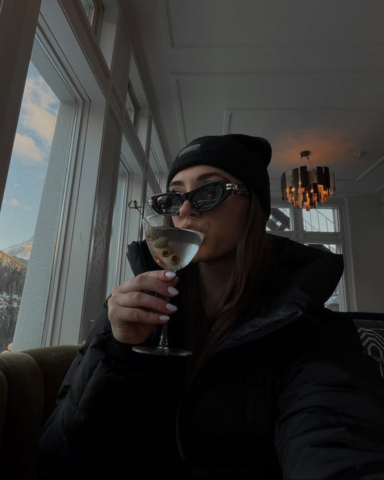 FIFTH AND NINTH Sunglasses STORY
