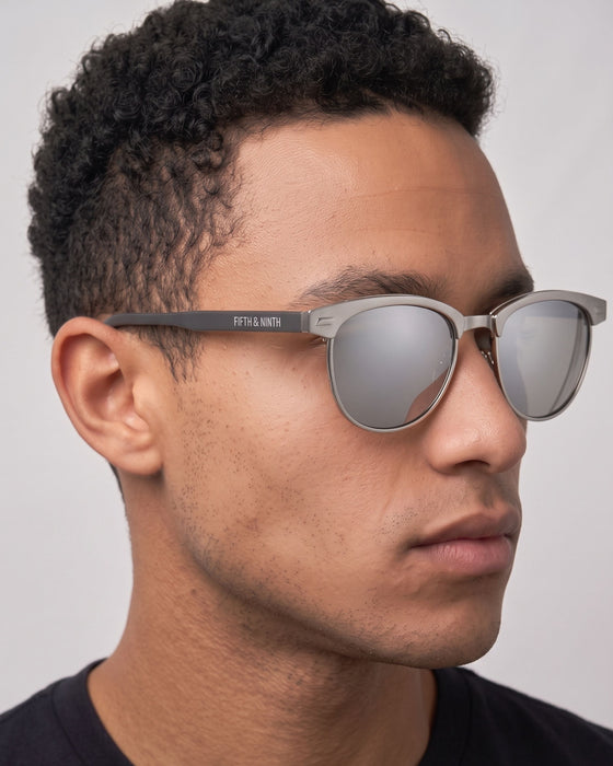 FIFTH AND NINTH Sunglasses KNOX