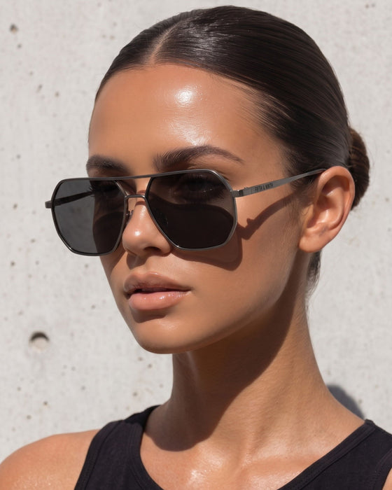 FIFTH AND NINTH Sunglasses NOLA