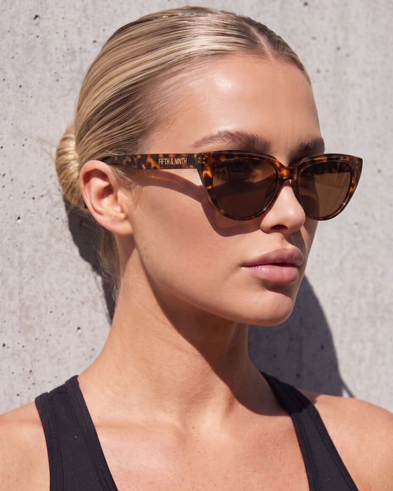 FIFTH AND NINTH Sunglasses PEPPER