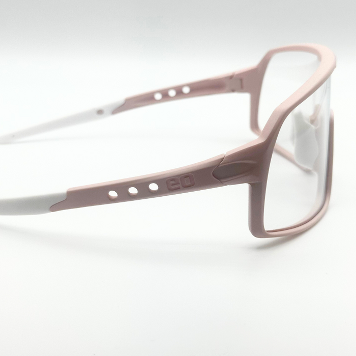 Mojave with Photochromic Lens