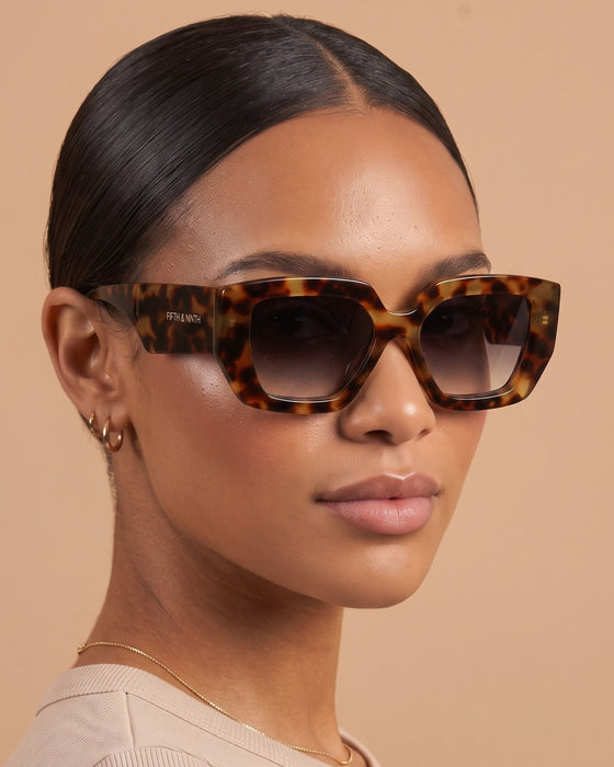 FIFTH AND NINTH Sunglasses RUE
