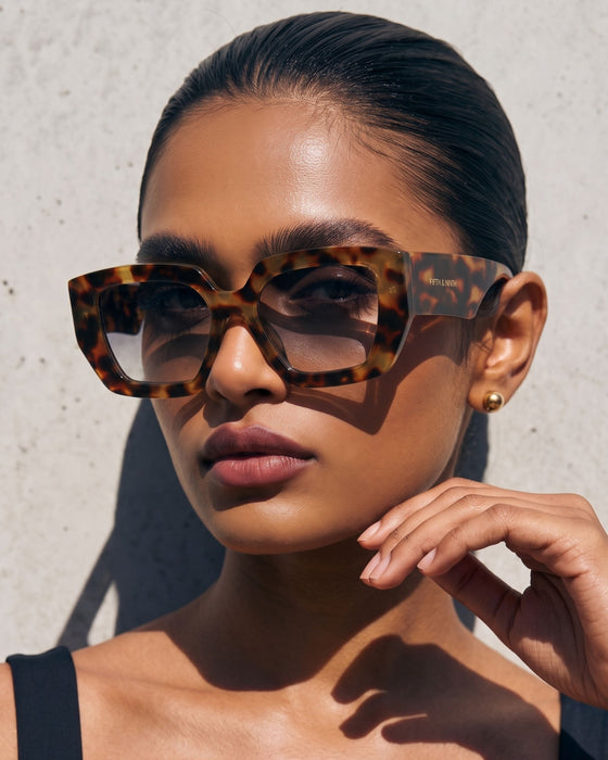 FIFTH AND NINTH Sunglasses RUE