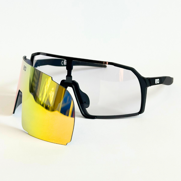 Uno Mas Photochromic+ | Small / Youth