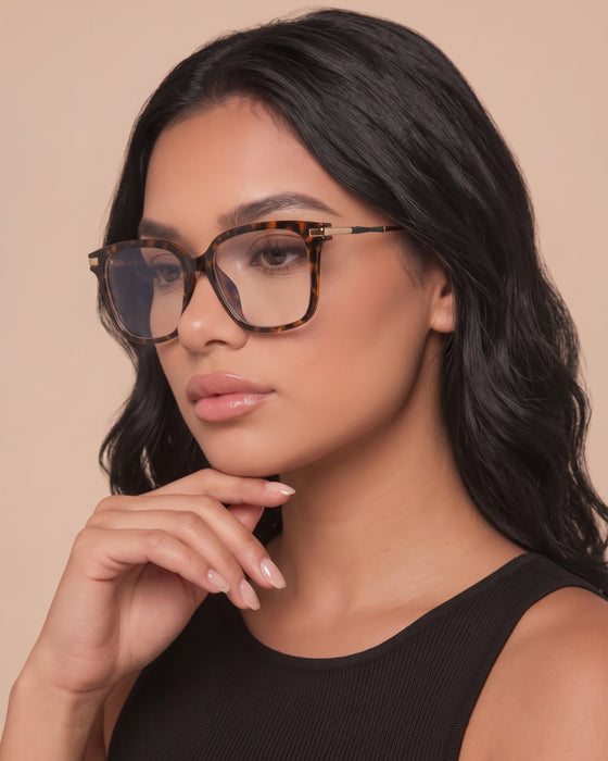 FIFTH AND NINTH Sunglasses YARA