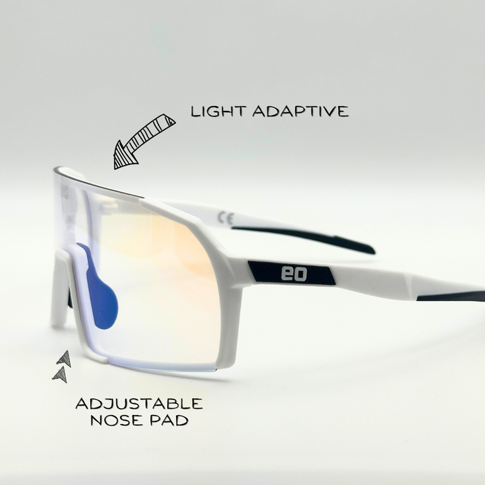 Uno Mas Photochromic+ | Small / Youth