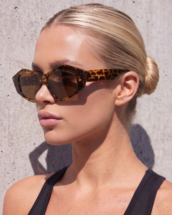 FIFTH AND NINTH Sunglasses ZARIA