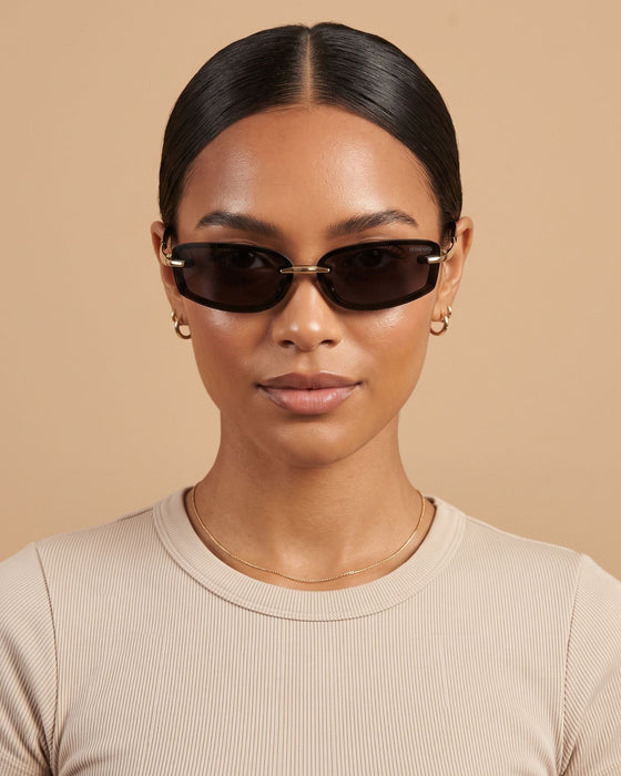 FIFTH AND NINTH Sunglasses ZURI