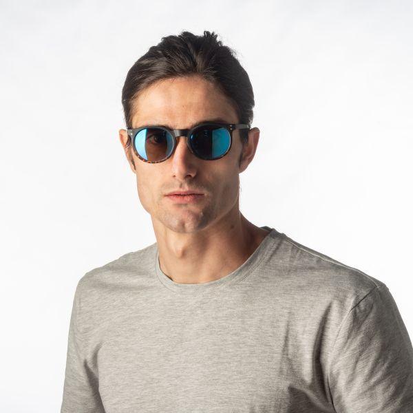 Ocean Lizard Sunglasses (Black/Smoke